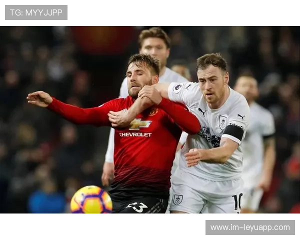 伯恩利客场不敌桑德兰，遭遇反弹迎头痛击，伯恩利主帅