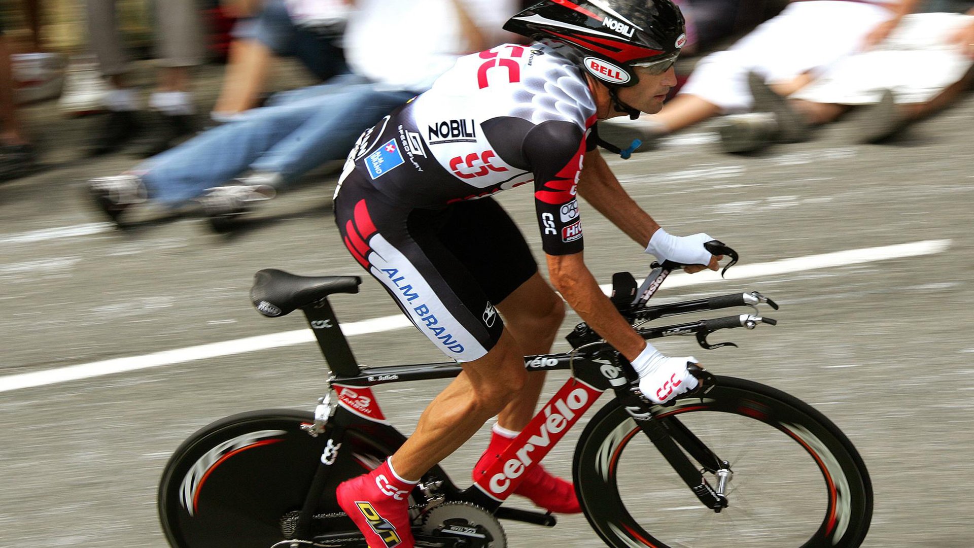 利物浦欧冠逐步上升，争夺冠军目标明确