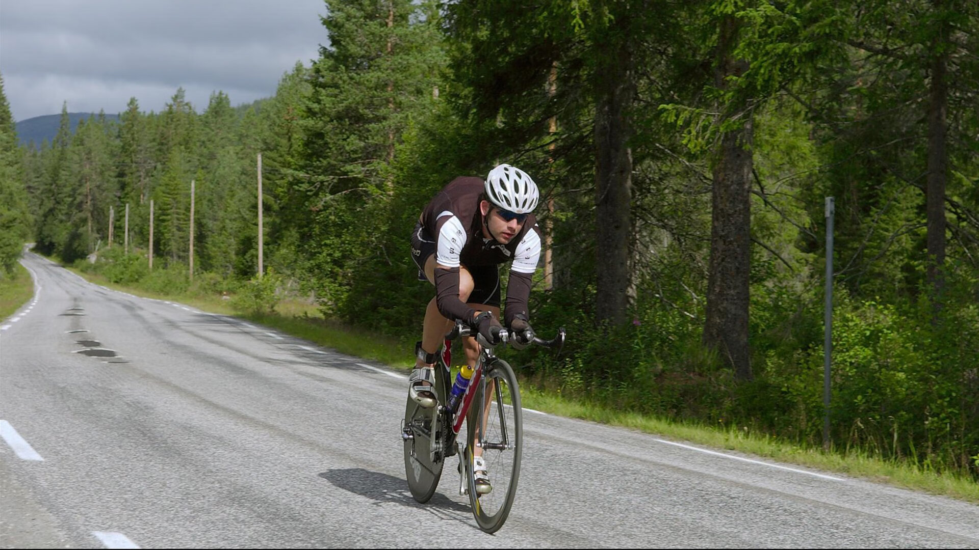 澳大利亚组合用坚韧精神征服赛场挑战，澳大利亚选手